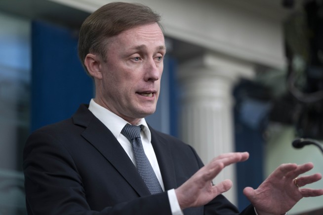 White House promises 'major sanctions' on Russia in response to Alexei Navalny's death