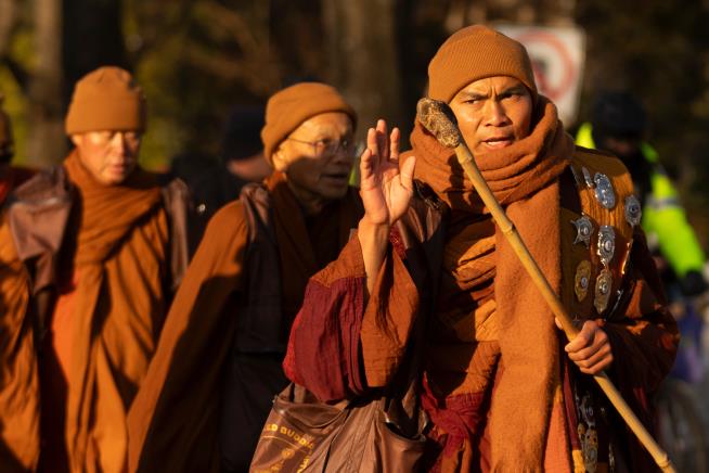 Buddhist monks' 15-week walk for peace ends in Washington, DC