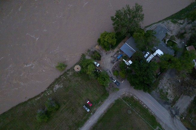 Floods leave Yellowstone landscape 'dramatically changed'