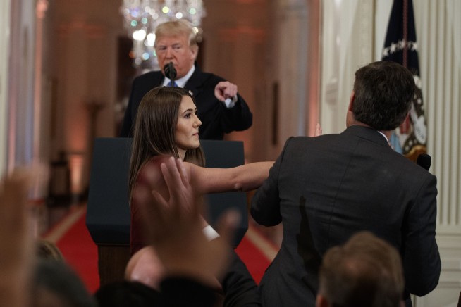 White House bans CNN reporter after confrontation with Trump