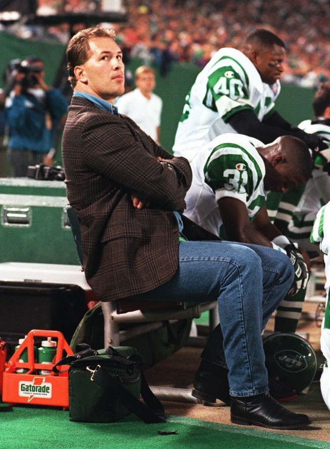 Former NFL player Dennis Byrd killed in car accident