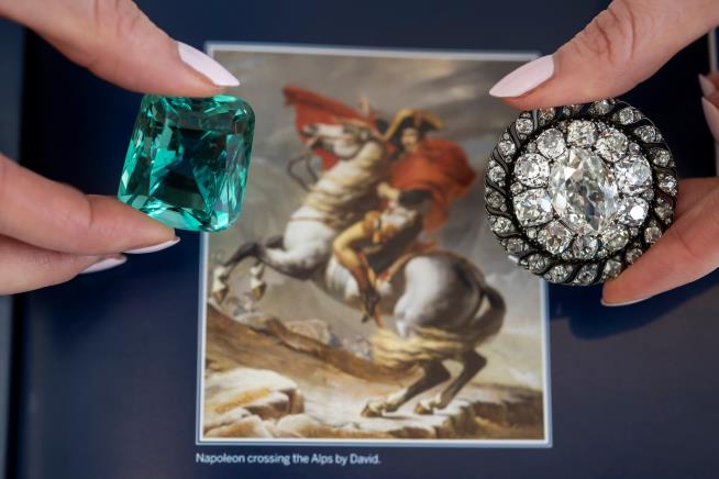Sotheby's says a diamond brooch lost by Napoleon as his forces fled Waterloo sells for $4.4 million