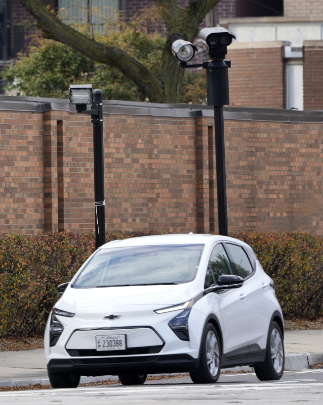 Right turn on red? With pedestrian deaths rising, US cities are considering bans