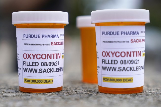 Judge rejects Purdue Pharma’s sweeping opioid settlement