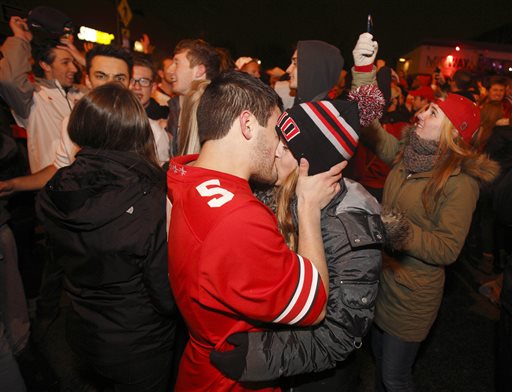 Fire department: 89 fires reported in post-game revelry