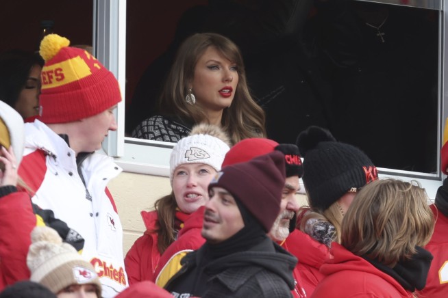 Taylor Swift joined by Caitlin Clark as she watches Travis Kelce and the Chiefs' playoff win