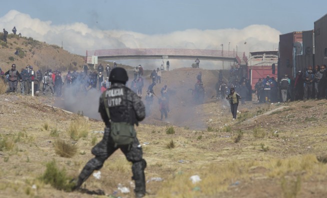 Official: Striking miners kill deputy minister in Bolivia