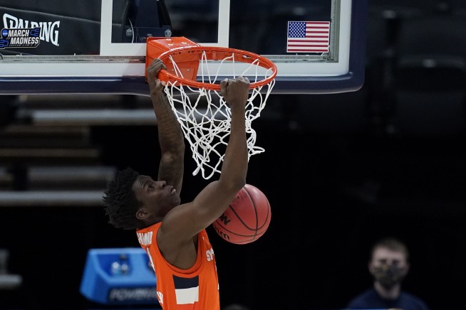 Buddy Boeheim gets dad back to Sweet 16 as Syracuse tops WVU