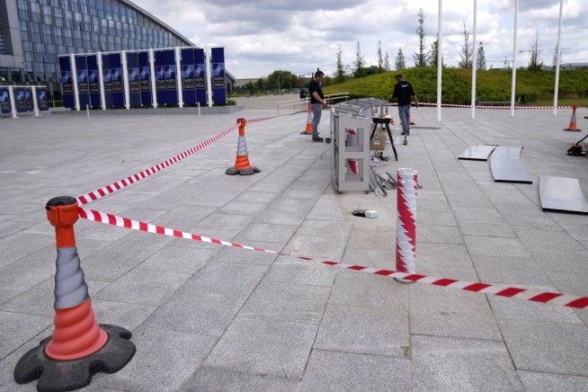 Turkey and Sweden fail to end their NATO membership standoff. Their leaders will try again on Monday