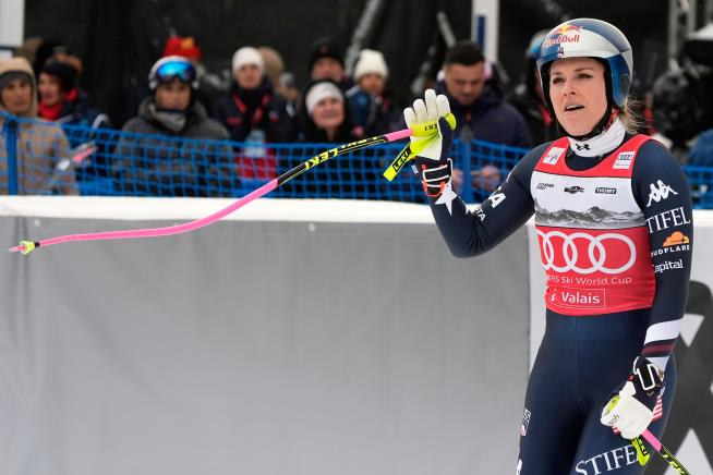 Vonn crashes in last race before Winter Games and says 'My Olympic dream is not over'