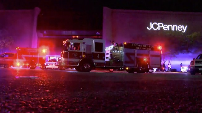 Alabama mall shooting leaves 1 dead, 2 wounded