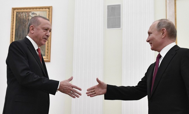 Russia and Turkey mull next steps in war-torn Syria