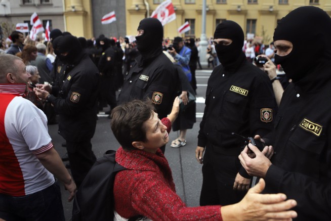 Huge protest on Belarus leader's birthday demands he resign