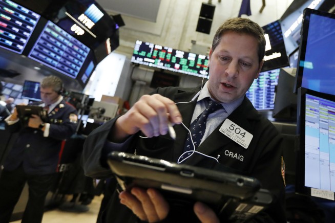 Markets Right Now: US stocks rise for a 3rd day in a row