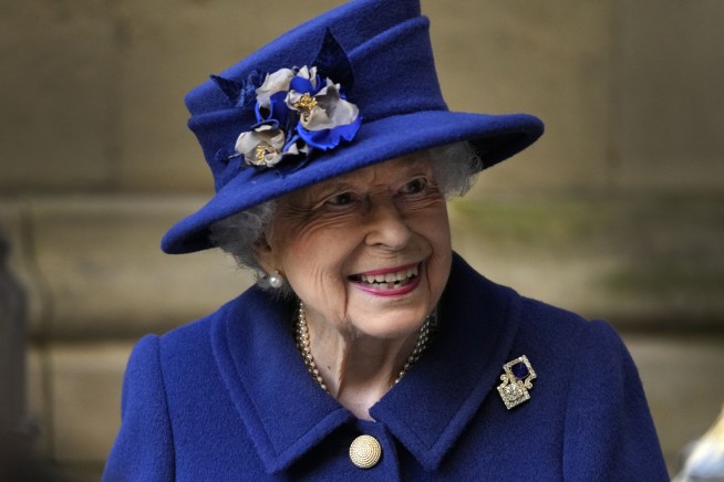 UK palace says queen, 95, spent night in hospital for checks