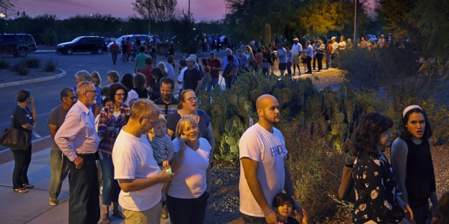 Pizza and long lines: Arizona voters waited into wee hours