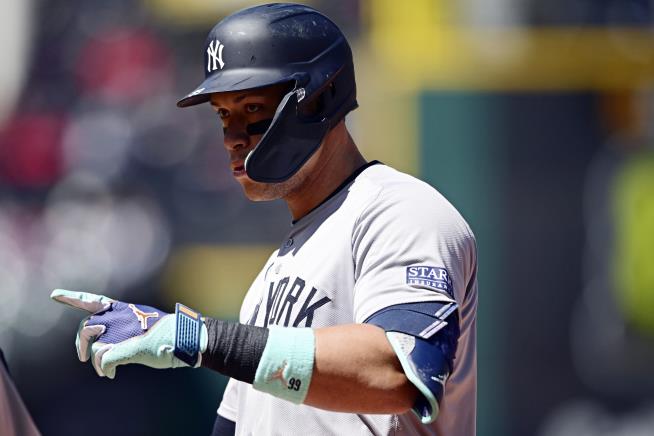 Oswaldo Cabrera homers, Yankees survive late scare, beat Guardians 3-2 ...