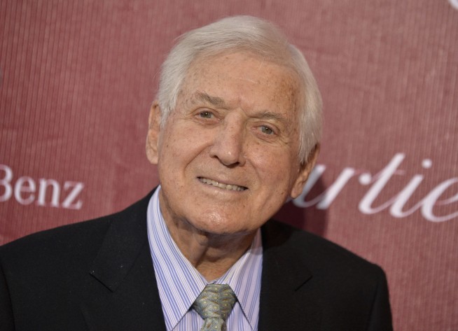 'Let's Make a Deal' host, philanthropist Monty Hall dies