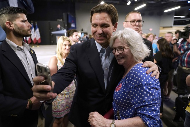 DeSantis kicks off presidential campaign in Iowa, vows to 'fight back' against Trump
