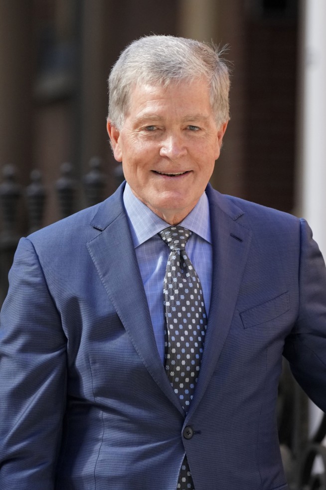 Sydney man admits pushing gay American off a cliff in 1988