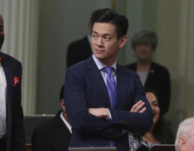 California law requires gender-neutral area in some stores