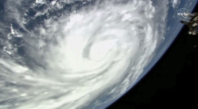 Ian powers up to a Category 4 hurricane as it nears Florida