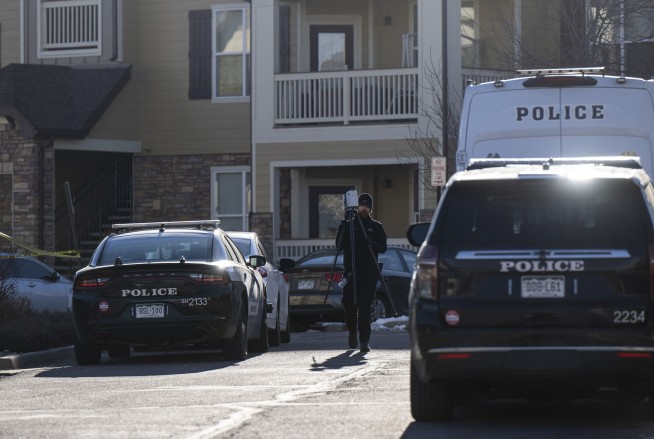 Police searching for Colorado mother suspected of killing her 2 children, wounding third