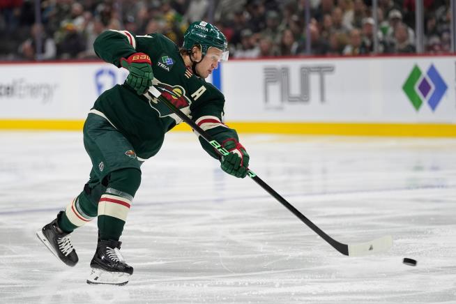 Minnesota Wild sign Kirill Kaprizov to richest deal in NHL history: $136 million over 8 years