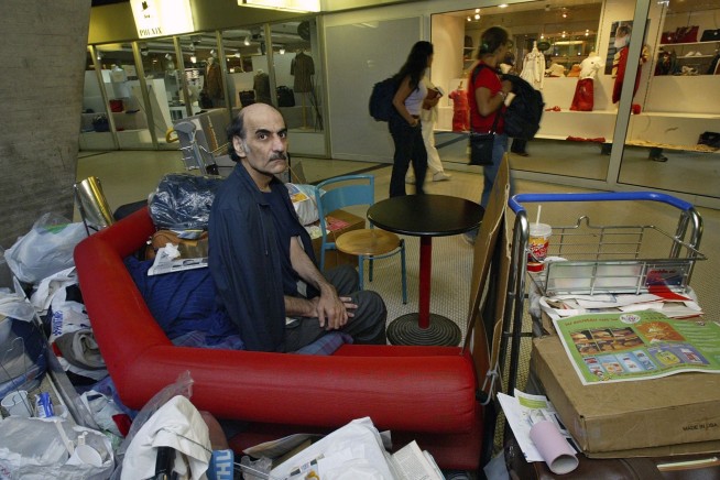 Iranian who inspired 'The Terminal' dies at Paris airport