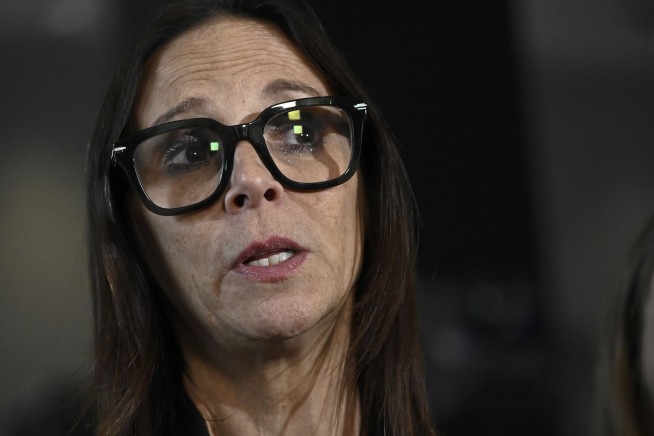 R. Kelly avoids lengthy add-on to 30-year prison sentence