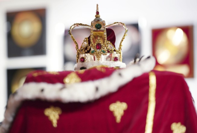 Prized piano Freddie Mercury composed Queen's greatest hits on is champion at pricy auction