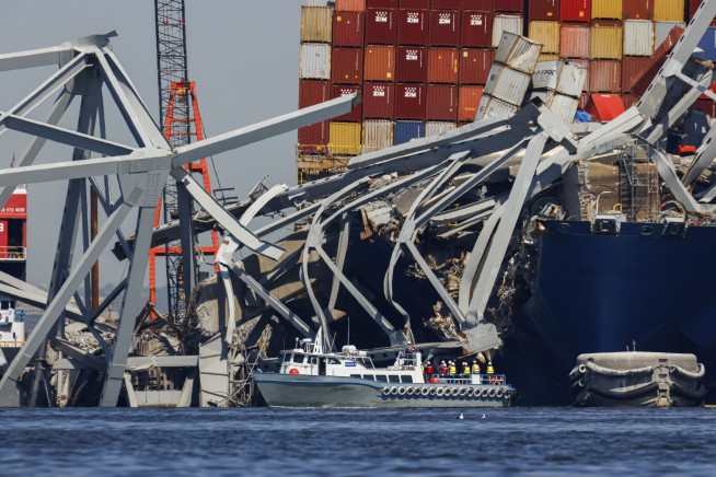 Ship that caused bridge collapse had apparent electrical issues while still docked, AP source says