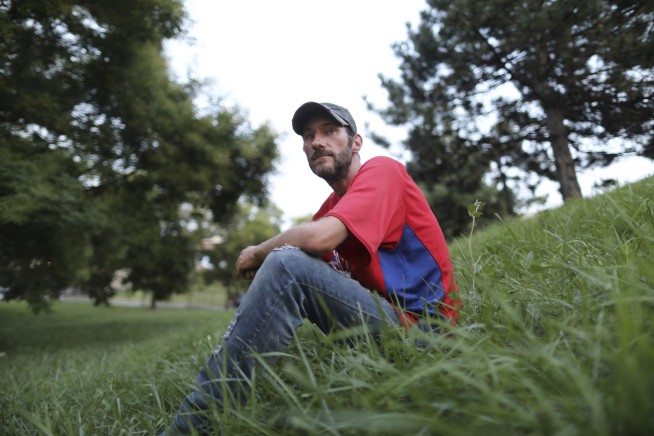 Homeless Samaritan suing couple who raised funds to help him