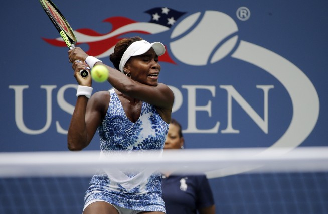 Latest on US Open: Serena forces 3rd set vs Mattek-Sands