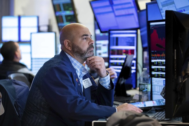 Stocks sink as Wall Street eyes downside of solid jobs data
