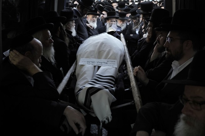 Live updates | Two Israeli hostages are released after Hamas and Israel extend their cease-fire