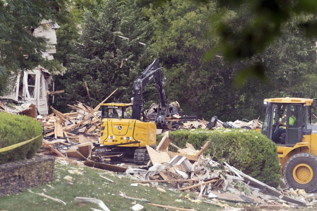 House explosion in Maryland kills 2 and damages nearby homes