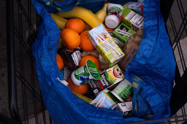 Americans gave $4B on GivingTuesday 2025 as donations and volunteering gain big over last year