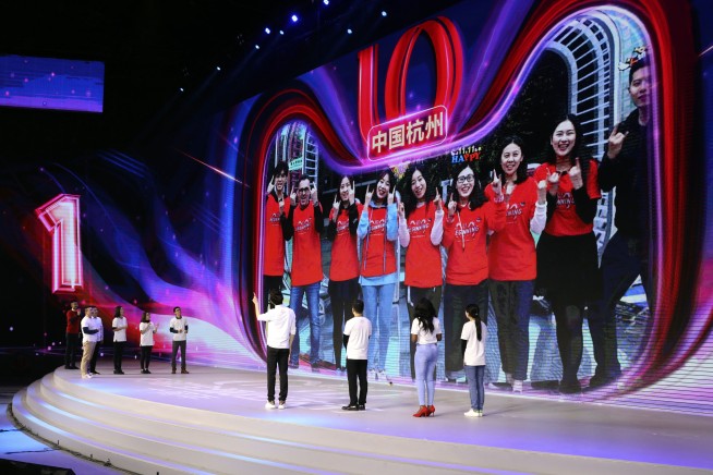 China's annual shopping frenzy shatters records again