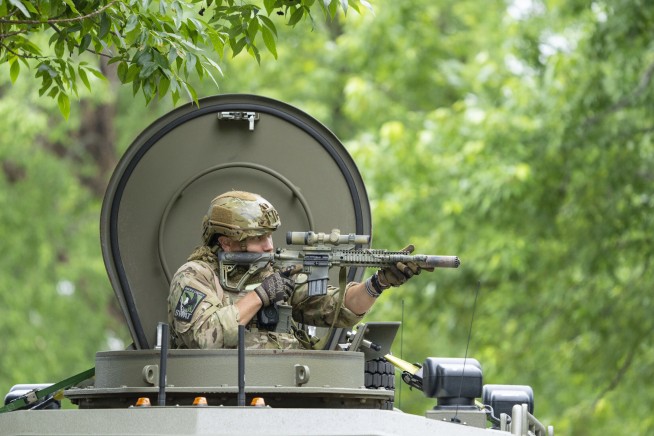 Authorities still searching for suspect in shooting of 2 Minnesota state lawmakers