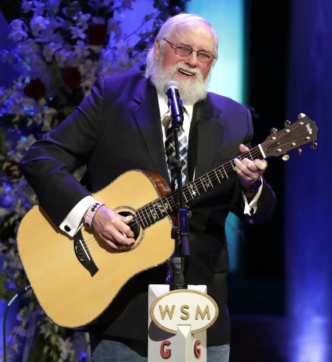 Country rocker and fiddler Charlie Daniels dies at age 83