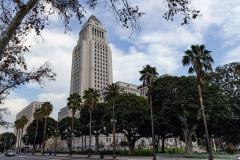 FBI Agents Search Home Of Los Angeles Deputy Mayor Over City Hall Bomb ...