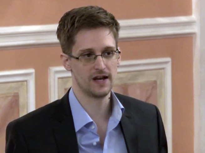 Justice Dept. files lawsuit against Snowden over memoir