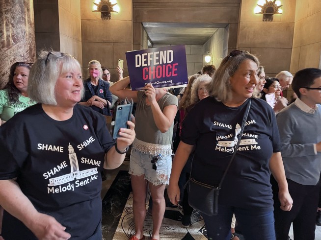Abortion bans fail in conservative South Carolina, Nebraska
