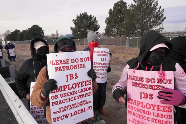 Thousands of workers strike at one of the largest meatpacking plants in the US