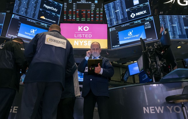 Weeklong stock market rout deepens as virus worries spread