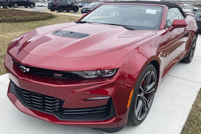 GM to stop making the Camaro but a successor may be in works