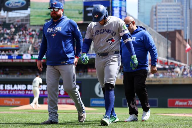 George Springer leaves Blue Jays game after being hit by pitch on left foot, but X-rays are negative