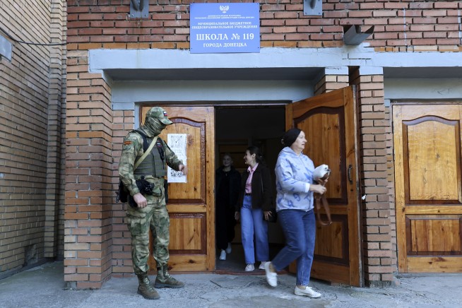 Sabotage attempts reported at polling stations in occupied Ukraine as Russia holds local elections