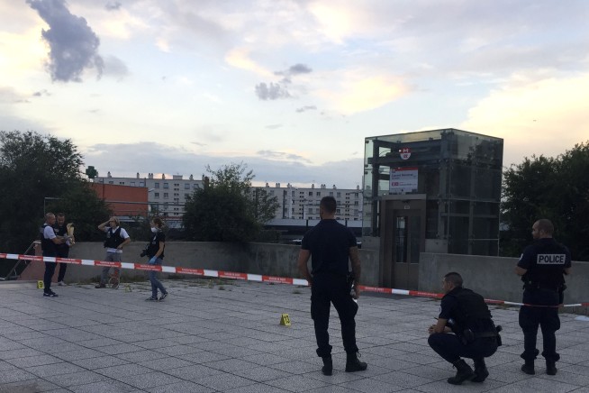 French prosecutor: Knife attack suspect in 'psychotic state'